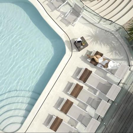 Acapulco Hotel Cattolica Esterno foto