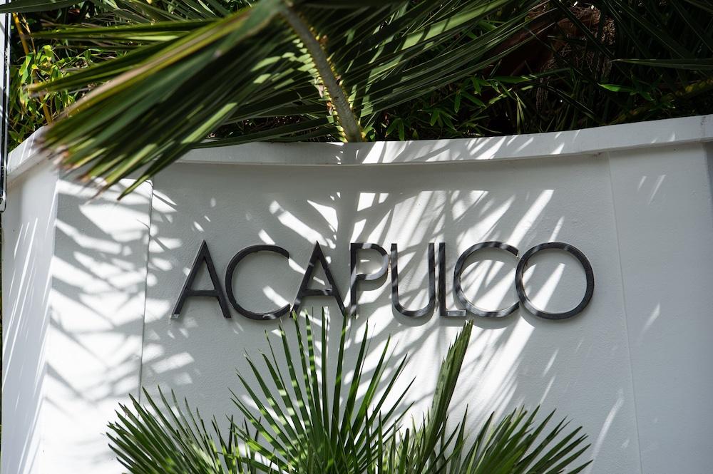Acapulco Hotel Cattolica Esterno foto