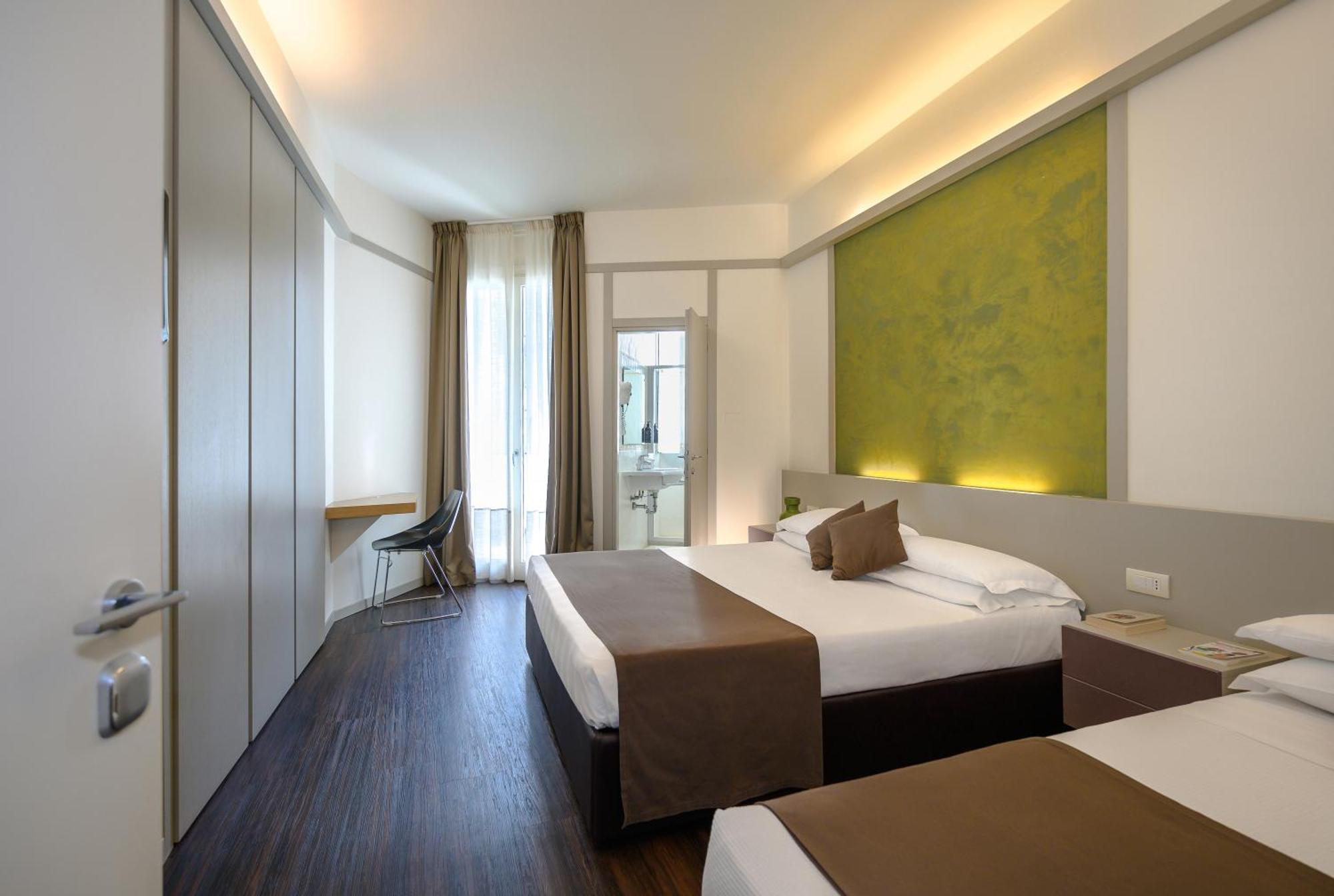 Acapulco Hotel Cattolica Esterno foto